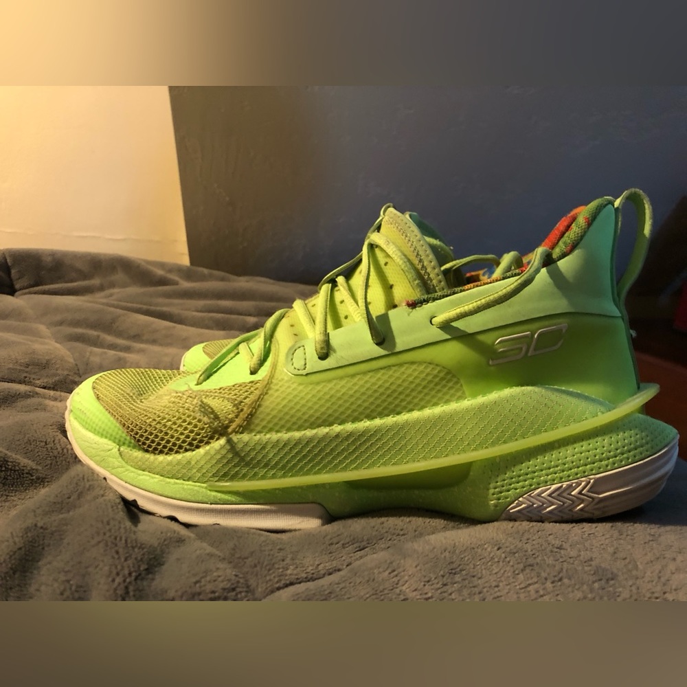 COPY - Curry Sour Patch Kids Basketball Shoes Size 9.5